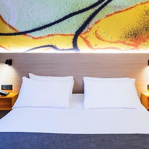 Chambre Standarde Lit Queen-Size